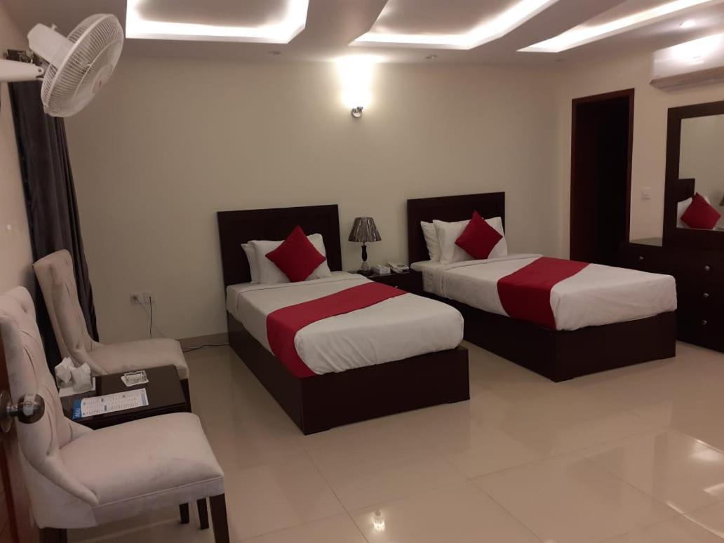 Hotel Noor Plaza Lahaur Zewnętrze zdjęcie